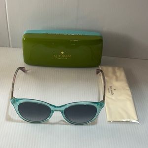 Woman’s kate spade sunglasses Janalynn Cat eye